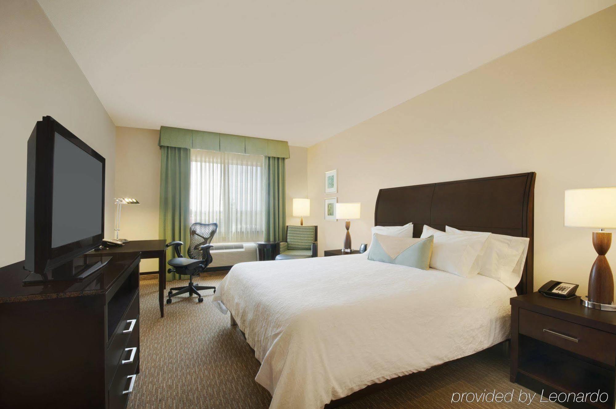 Hilton Garden Inn סן ברנרדינו חדר תמונה